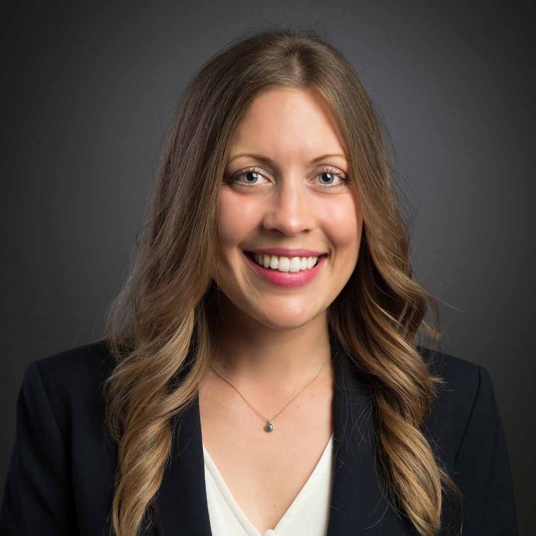 Agent Jennifer Staron